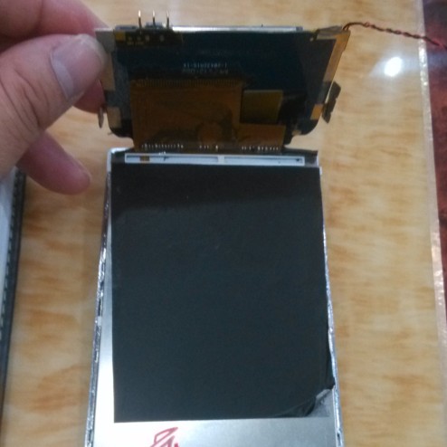 GS黒鉛熱膜の中国携帯電話への応用例
